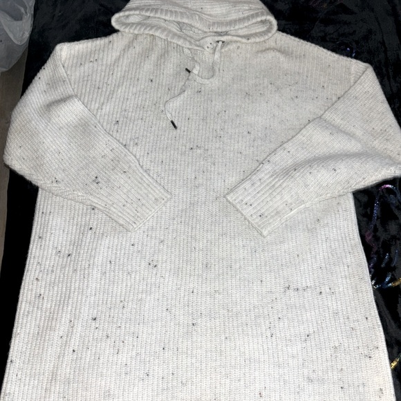 Super cozy, long warm sweater dress - Picture 3 of 6